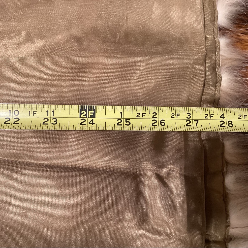 Fox jacket. - Picture 7 of 7